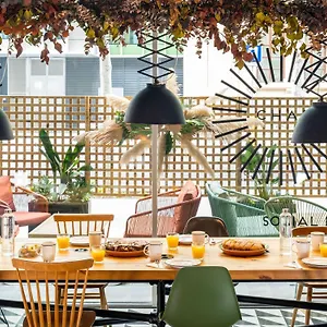 Ibis Plaza Glories 22@ 2* Barcelone