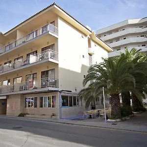 Bj Bona Vista Hostel S'illot